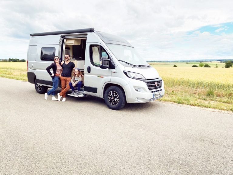 location-fourgon-amenage-paris-hautsdeseine