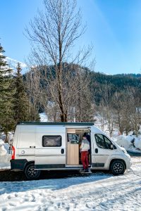 camping-car-hiver